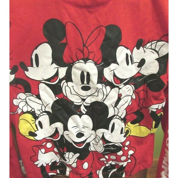 NWT Women's DISNEY MICKEY AND MINNIE MOUSE Red Long Sleeve Top in Size XS 0 - Picture 2 of 6